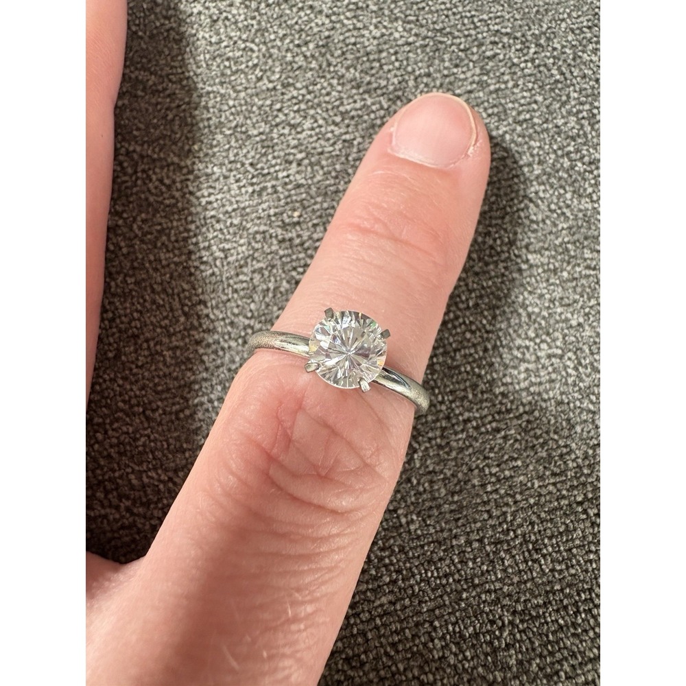 Sterling Silver Lind Clear Cubic Zirconia Engagement Ring‎ 925 Size 7